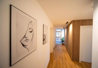 P-Hosting Modernes Apartment zwischen Ravensburg und dem Altdörferwald, 110qm, Familienfreundlich, Separater Eingang, Kaffeevollautomat, Bäcker und Pizzeria 15 Meter, Spielplatz 50 Meter, 20 Km zum Bodensee, 30Km in die Berge - 4
