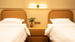 Arzum Hotel Inn - Tashkent - 7
