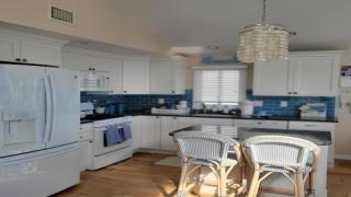 Second Floor Oceanfront Unit - 5