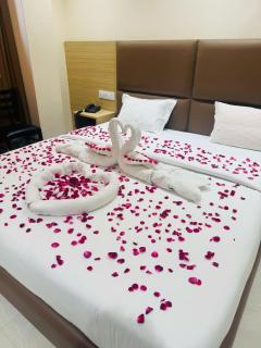 The Lotus Hotel - Jhansi - 1