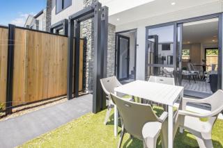 Ariki Vista Chic Retreat in Low - Lower Hutt - 5
