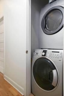 Inviting 2BR1B in Village Downtown - Montréal - 4
