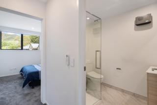 Tranquil Stay at Rainey Grove - Lower Hutt - 3