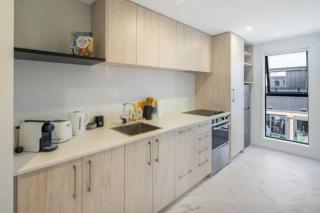 Urban Taita Nest - Lower Hutt - 6