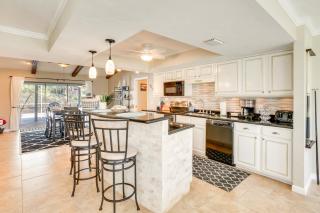 Family Home with Patio and Pool Table in Cape Coral! - Cape Coral - 3