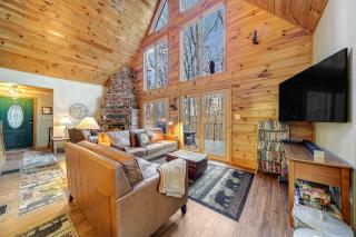 Hot Tub Fireplace Fire Pit Game Room & More - Morton Grove - 8