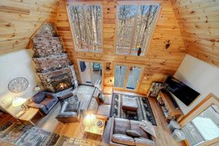 Hot Tub Fireplace Fire Pit Game Room & More - Morton Grove - 2