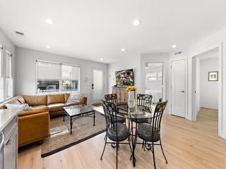 Brand New 2 Bedroom Ocean Block - Brighton Beach - 8
