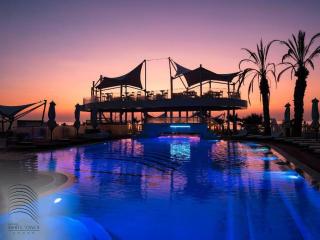 White Tower Mamaia Residences - Mamaia - 7