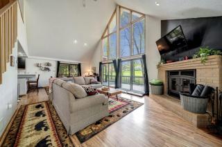 Golf Course Views Hot Tub Games & Pool Access - 5