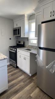 Tucked Away In Holgate Is This Newly Renovated Pet Friendly Gem - Holgate - 7