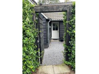 Gorgeous Riverside Chalet in Cothen - Cothen - 3