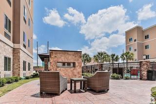 Relux at Westchase - Houston - 3