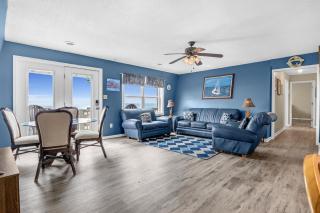 Divine Intervention by Oak Island Accommodations - Oak Island - 4