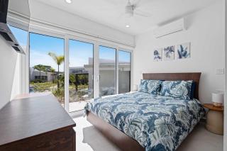 Brand New Stunning Condo with Large Pool - Playa Avellana - 2