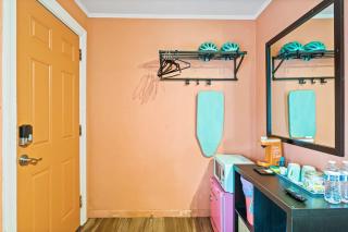 Cozy & Contemporary Space in Central St Augustine - 8