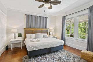 San Marco Villa Duplex w Backyard BBQ & Firepit - St. Augustine - 9