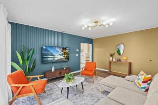 SUPER BOHO - At Lake Toho Fishing VINTaGE VIBEs - 0