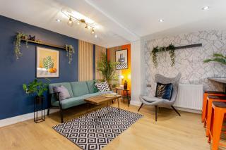 Ashton Getaway Sleeps 14 Free Parking - Dukinfield - 2