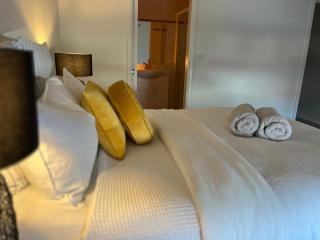 Downtown Narrabri Apartment - 9