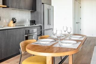 2 Condos Brand New Austin High Rise w Rooftop Pool Gym Yoga Studio More - Austin - 1