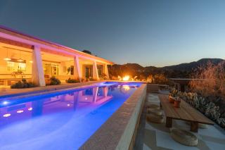 Ocotillo Sol Eclectic Desert Retreat with Pool - Yucca Valley - 6