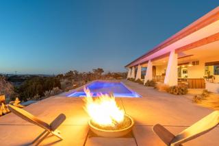 Ocotillo Sol Eclectic Desert Retreat with Pool - Yucca Valley - 5