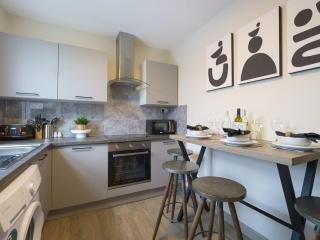 King-Smart TV-Full Kitchen-5mins to Transport-Desk - Londra - 5