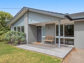 The Dolphin House by Ready Set Stay - Rye - 8