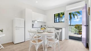 Cockatoo - Sleeps 5, Luxe Riverside Retreat - Repton - 9