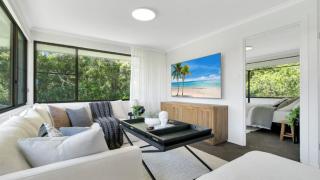 Jabiru - Sleeps 6, Luxe Riverside Retreat, Kayak - Repton - 9