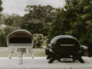 Cute, Cozy Container with Outdoor Bath near Montville - 9
