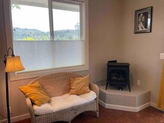 Garden house with gas fireplace - Middletown - 6