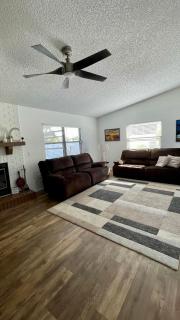 House with lake view - Port Richey - 5