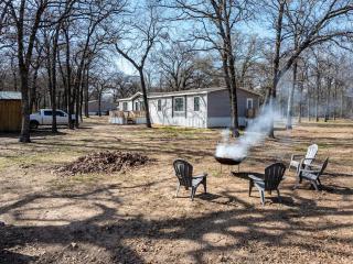 Texoma Adventure Cabin - 7
