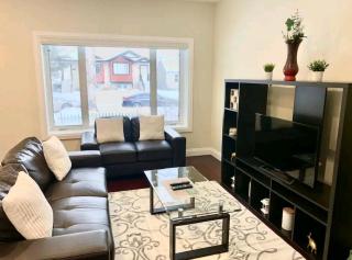 Spacious 6 beds 3 baths home in Central WiFi parking AC - 9