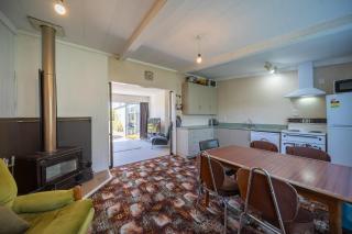Mountain Serenity - Te Anau Holiday Home - Te Anau - 2