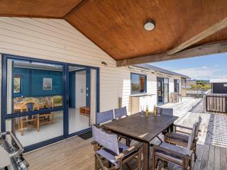 Seaspray Retreat - Matarangi Holiday Home - Whitianga - 7