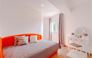 Awesome Apartment In Blato - Blato - 3
