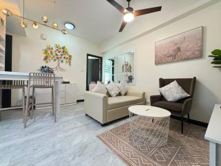 San Lorenzo Place Mall & Residences Tower 3 by Magallanes MRT station Makati - Manila - 6