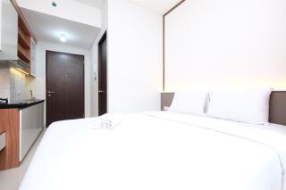 Simply and Comfort Design Studio Room at Transpark Cibubur Apartment By Travelio - Depok - 7