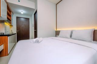 Simply and Comfort Design Studio Room at Transpark Cibubur Apartment By Travelio - Depok - 5