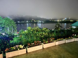 Gregory Lake View Bungalow - Nuwara Eliya - 7