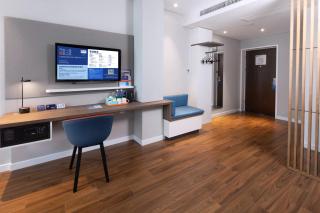 Holiday Inn Express Zhoushan Dinghai by IHG - 6