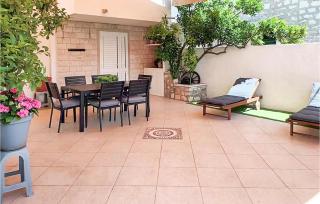 Cozy Apartment In Supetar - Supetar - 0