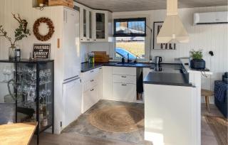 Gorgeous Home In Egernsund With Jacuzzi - Egernsund - 5