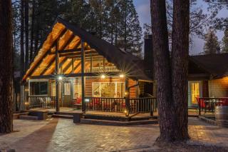Rustic Log Cabin in Munds Park - Munds Park - 3
