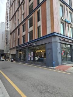 The center of Gangnam house 06 - Seoul - 0