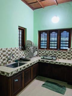 Cardamom valley homestay - Devikolam - 3