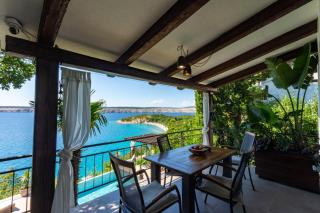 Artistic Beach House with Pool - Jadranovo - 9